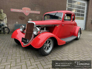 Immagine 1/18 di Ford V8 Hot Rod (1934)