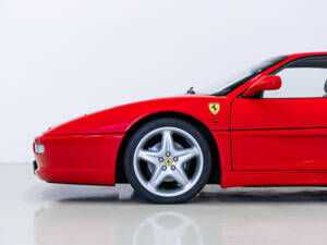 Image 3/83 of Ferrari F 355 Berlinetta (1996)