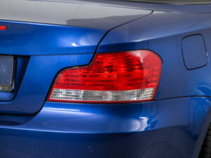 Image 31/50 of BMW 120d (2008)