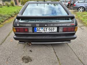 Image 3/10 de Volkswagen Scirocco II GTX 1.8 (1986)