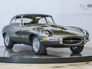 Image 5/32 de Jaguar Type E 3.8 (1964)