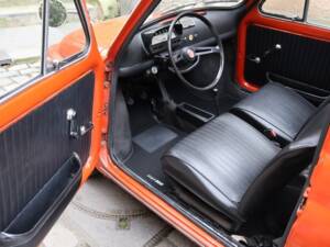 Image 17/29 of FIAT 500 L (1972)