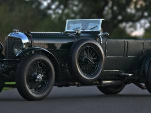 Image 12/50 of Bentley 8 Litre (1932)