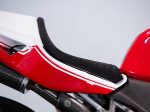 Immagine 14/50 di Ducati DUMMY (1999)