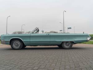 Bild 6/8 von Chrysler 300 (1967)