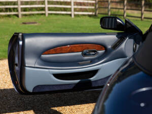 Image 50/98 de Aston Martin DB 7 Vantage Volante (2003)