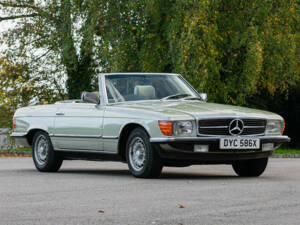 Image 11/43 of Mercedes-Benz 280 SL (1982)