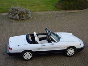 Image 8/14 of Alfa Romeo 2.0 Spider (1991)