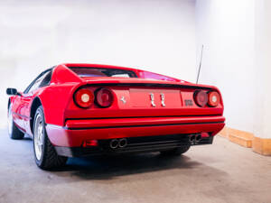 Bild 2/15 von Ferrari 328 GTS (1989)