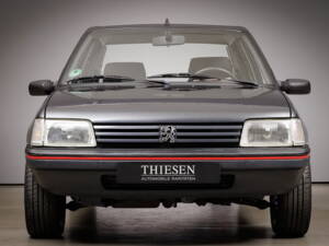 Imagen 5/28 de Peugeot 205 GTi 1.9 (1991)