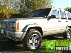 Afbeelding 1/10 van Jeep Cherokee 2.5 TD (2000)