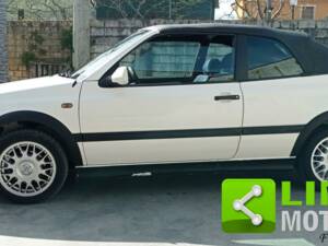 Immagine 6/10 di Volkswagen Golf III Cabrio 1.6 (1997)