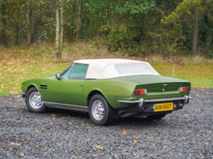 Immagine 24/50 di Aston Martin V8 Volante (1979)