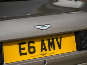 Bild 31/33 von Aston Martin Virage (1990)