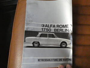 Immagine 8/40 di Alfa Romeo 1750 Berlina (1968)