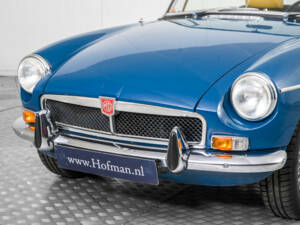 Image 18/50 de MG MGB (1973)