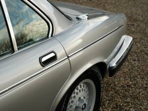 Bild 17/50 von Daimler Double Six (1990)