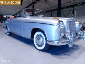 Immagine 3/12 di Mercedes-Benz 220 S Cabriolet (1959)