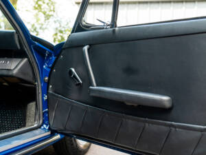Image 28/42 of Porsche 912 (1967)