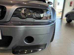 Bild 52/53 von BMW M3 (2002)