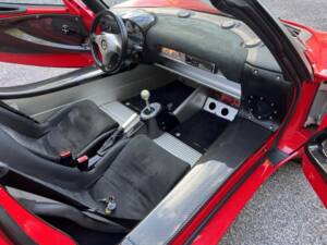 Image 20/22 of Lotus Elise (2002)