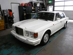 Image 24/50 of Bentley Turbo R (1990)