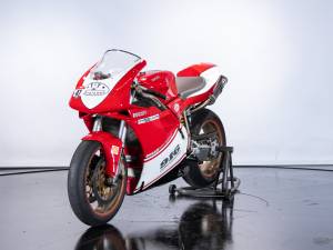Afbeelding 2/43 van Ducati DUMMY (2000)