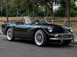 Immagine 2/28 di Daimler SP 250 (1961)
