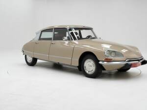 Image 3/15 of Citroën DS 21 (1970)