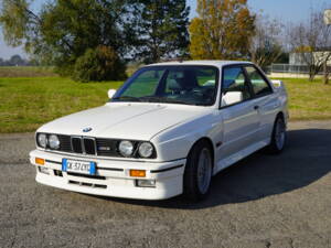 Immagine 5/34 di BMW M3 (1987)