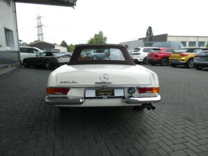 Bild 5/30 von Mercedes-Benz 280 SL (1970)