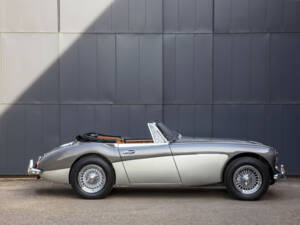 Imagen 1/8 de Austin-Healey 3000 Mk III (BJ8) (1964)