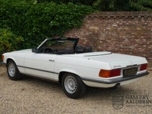 Image 35/50 of Mercedes-Benz 280 SL (1981)