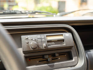 Image 45/57 of Ford Granada Turnier 2,3 (1976)