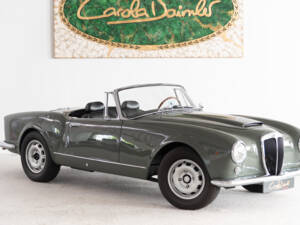 Imagen 14/38 de Lancia Aurelia B24 Convertible (1957)