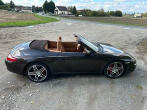 Image 3/7 of Porsche 911 Carrera S (2008)