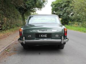 Image 5/19 of Rolls-Royce Corniche I (1974)