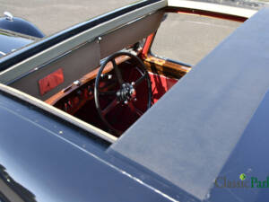 Image 9/50 of Bentley 3 1&#x2F;2 Litre (1937)