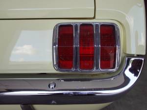 Immagine 7/50 di Ford Mustang 289 (1966)