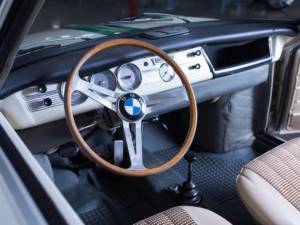 Image 4/4 of BMW 700 CS (1963)