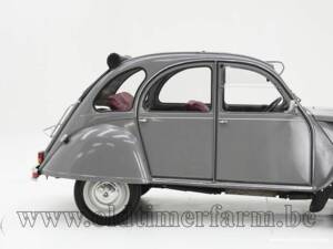 Image 14/15 de Citroën 2 CV 6 (1982)