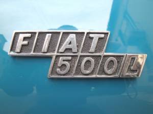Image 23/24 of FIAT 500 L (1970)