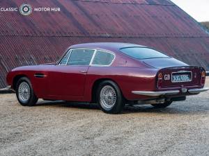 Bild 15/50 von Aston Martin DB 6 (1967)