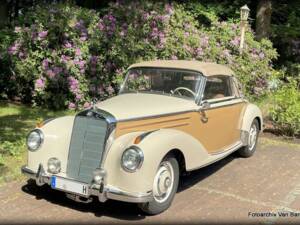 Image 2/38 of Mercedes-Benz 220 Cabriolet A (1954)