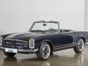 Image 1/20 of Mercedes-Benz 280 SL (1969)