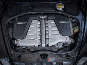 Bild 27/31 von Bentley Continental GTC (2008)