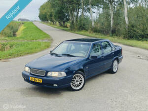 Bild 2/36 von Volvo S 70 2.5 (1997)