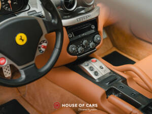 Image 40/50 of Ferrari 599 GTB Fiorano (2006)