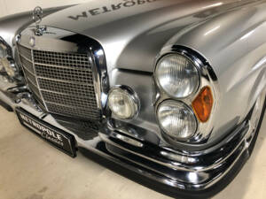 Imagen 17/31 de Mercedes-Benz 280 SE 3,5 (1970)