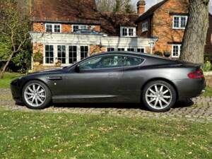 Image 10/33 of Aston Martin DB 9 (2005)